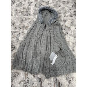 WILLOW & CLAY‎ gray latte taupe fur hooded knit poncho cape shawl Small